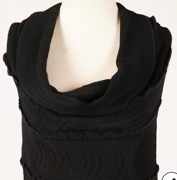 CHANEL Vintage 2007 Black Knit Dress EU Size 40 US 8/10 - Picture 3 of 8